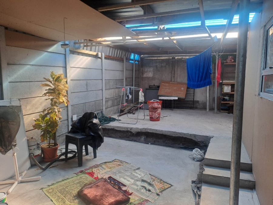 2 Bedroom Property for Sale in Hazendal Western Cape